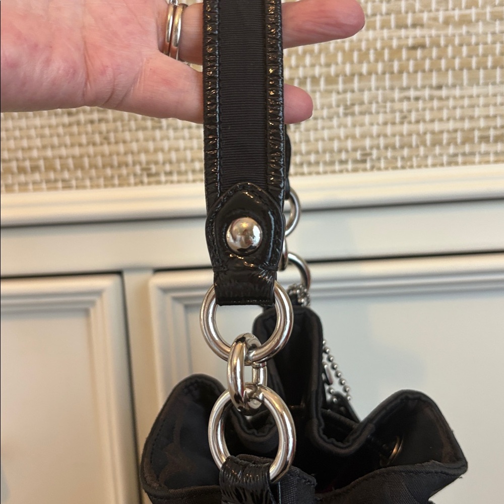 Coach Poppy Black Drawstring Bucket Bag EUC - Picture 11 of 16